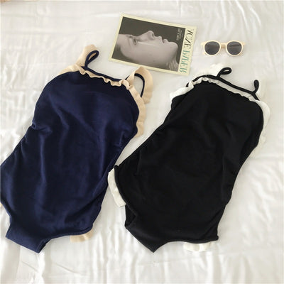 The New Korean Version Of The Sling Halter One-piece Knitted Swimsuit