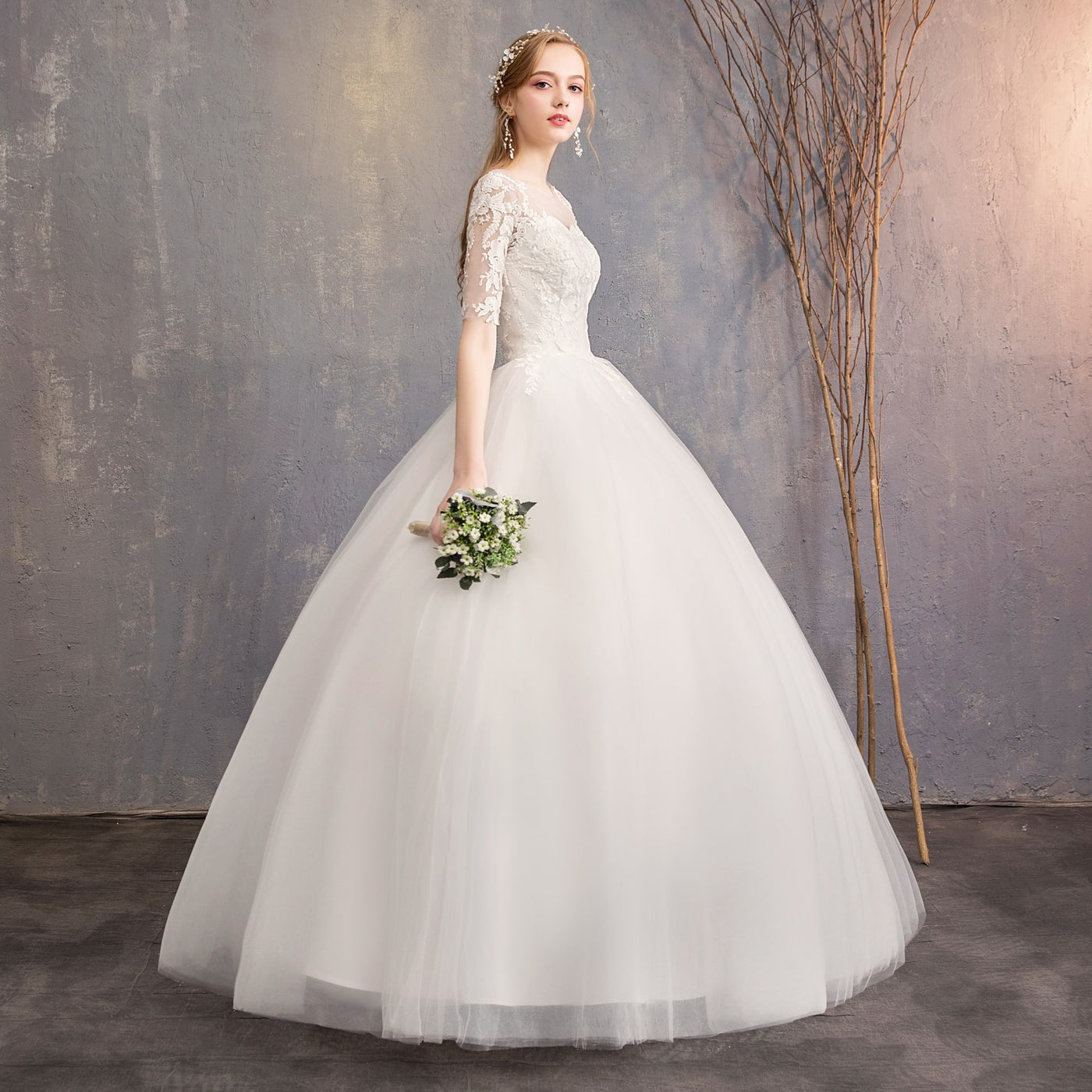 New Fashion Slim Fit Lace Mid Sleeve Plus Size Photo Studio Wedding Dress