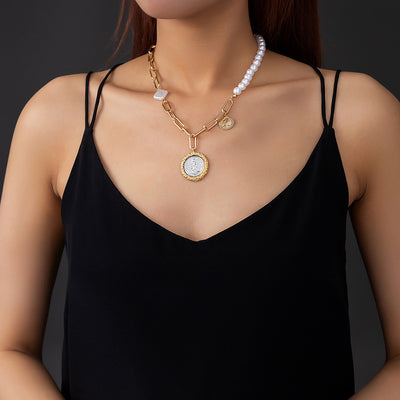 Round Brand Necklace With Pearl Stitching Necklace