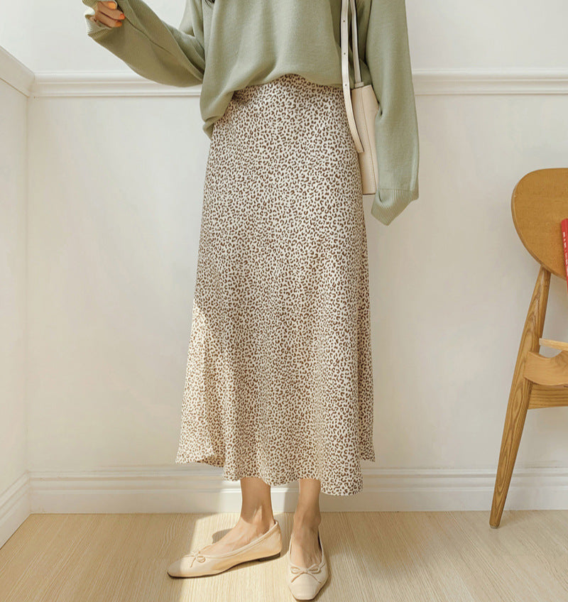 Whimsical Girl Retro Style Fashionable Leopard Print Slim-fit Skirt