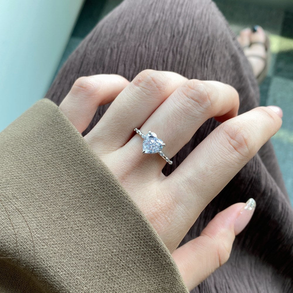 S925 Sterling Silver High Carbon Rhinestone Ring Heart-shaped Ice Flower Cut Zircon