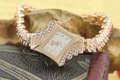 Stone Paved Wheat Shaped Metal Wristwatch for Women Rose Golden Color