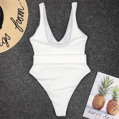 Belt ring one-piece swimsuit