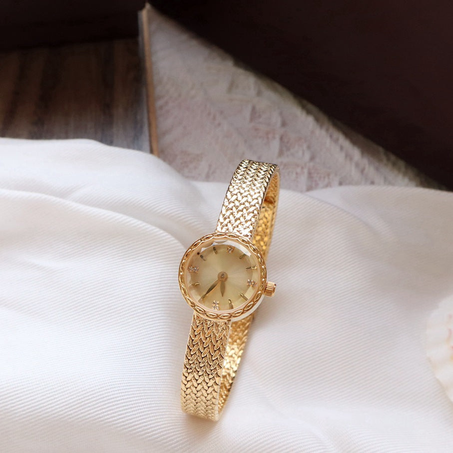 Simple Retro Special Interest Light Luxury Small Gold Women's Watch