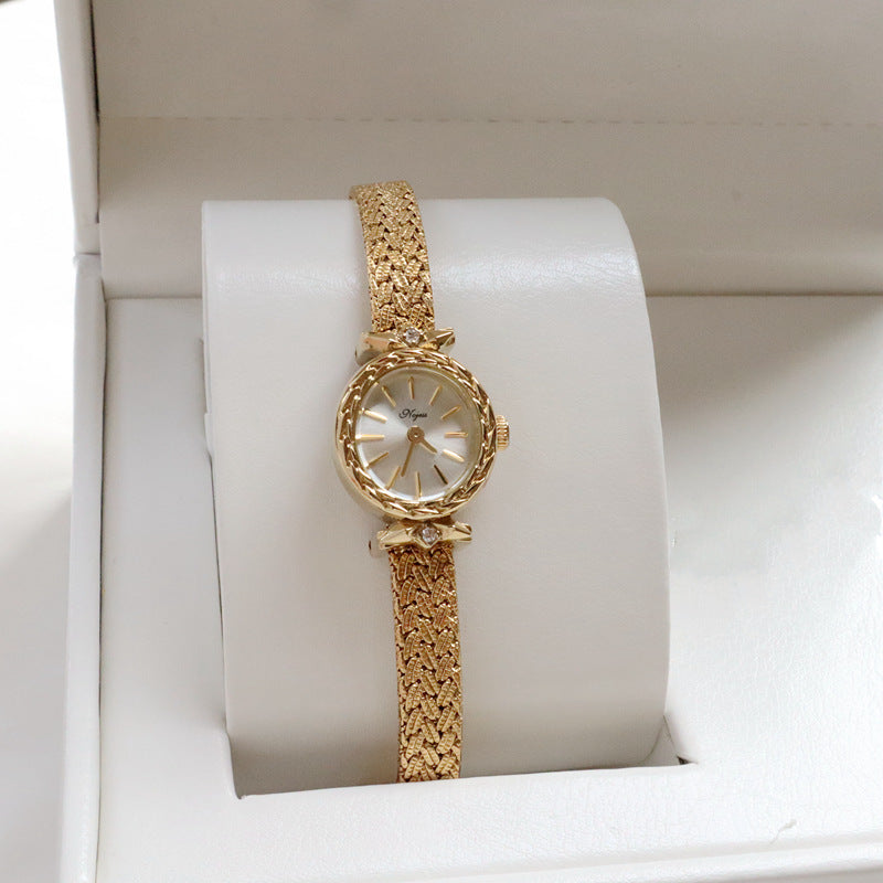 Simple Retro Special Interest Light Luxury Small Gold Women's Watch