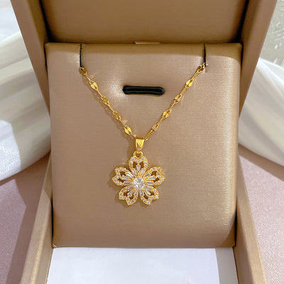 Young Luxury Flower Diamond Necklace Girl