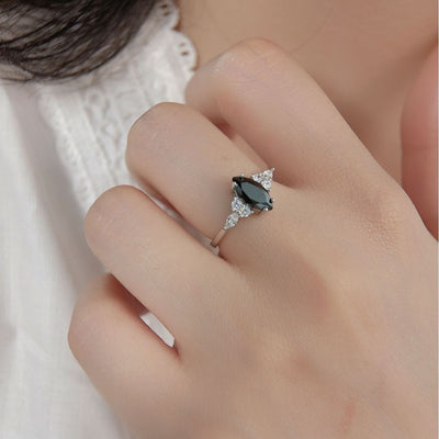 S925 Silver Oval Black Agate Diamond-embedded Simple Design Women's Ring